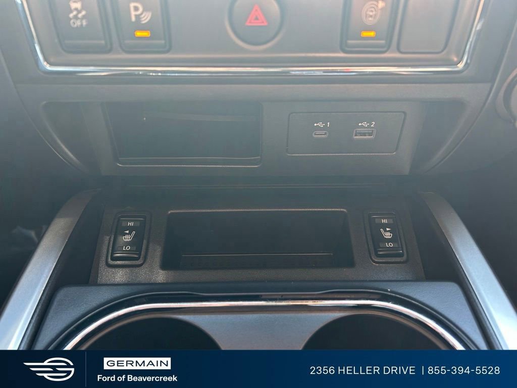 Used 2023 Nissan Titan SV w/ SV Convenience Package image 26