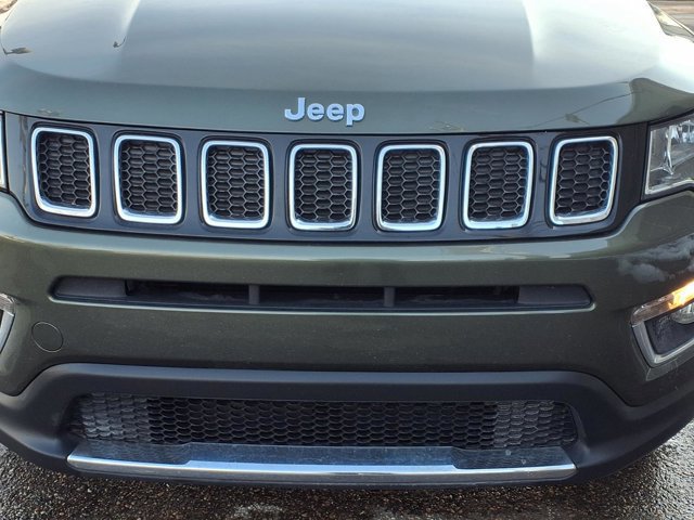 Used 2019 Jeep Compass Limited image 25