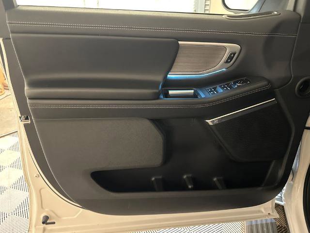 Certified 2025 Ford Expedition Max Platinum AWD/4WD image 17