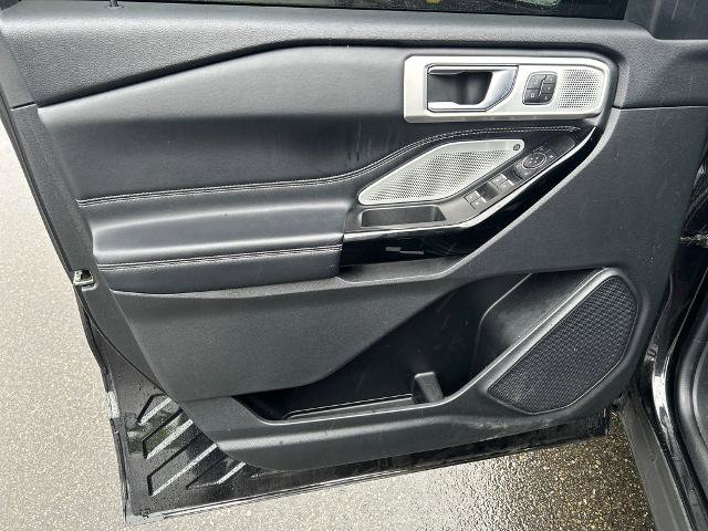 Certified 2022 Ford Explorer ST w/ ST Street Pack AWD/4WD image 17