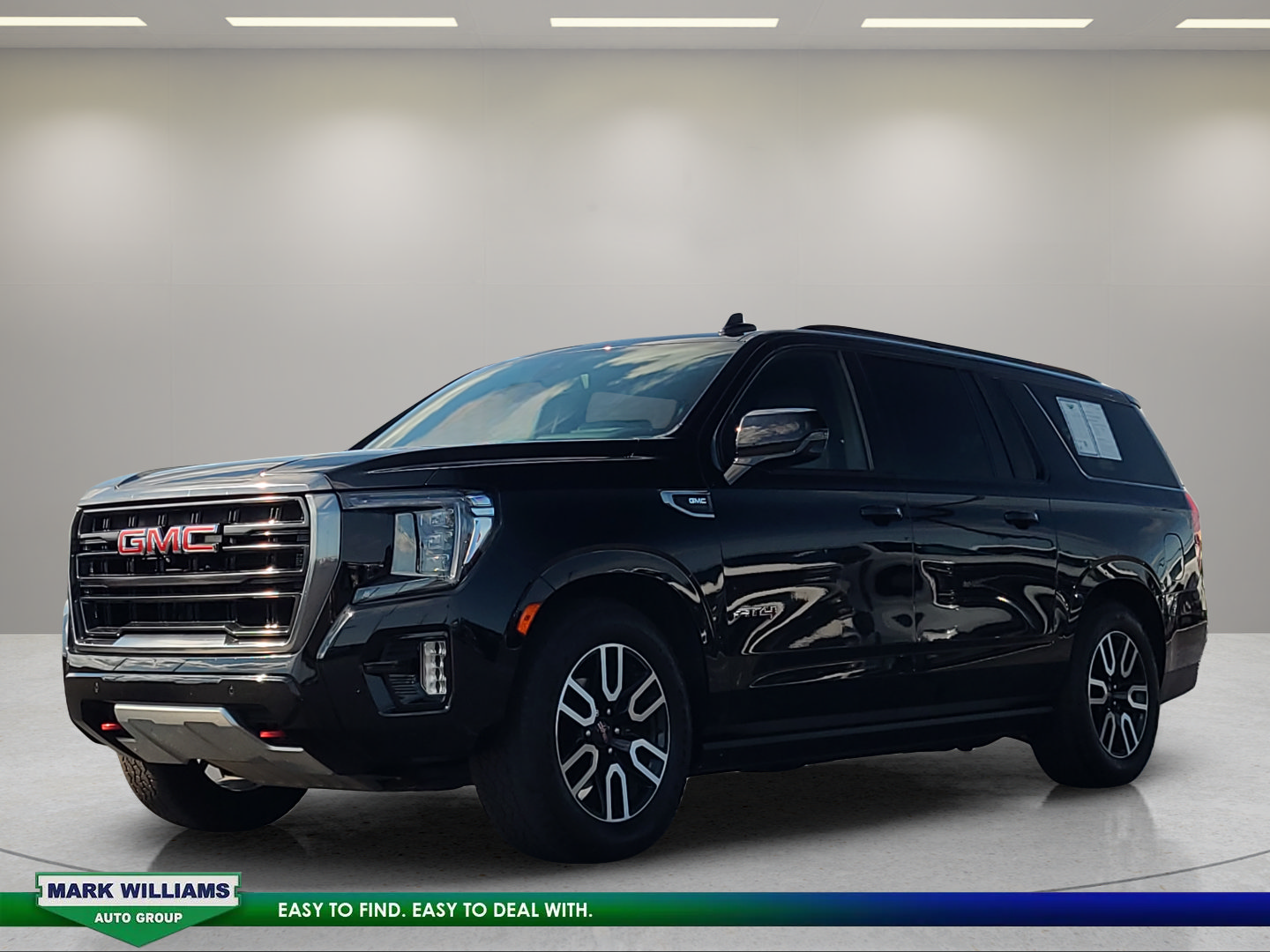 Used 2021 GMC Yukon XL AT4 w/ AT4 Premium Plus Package AWD/4WD image 8
