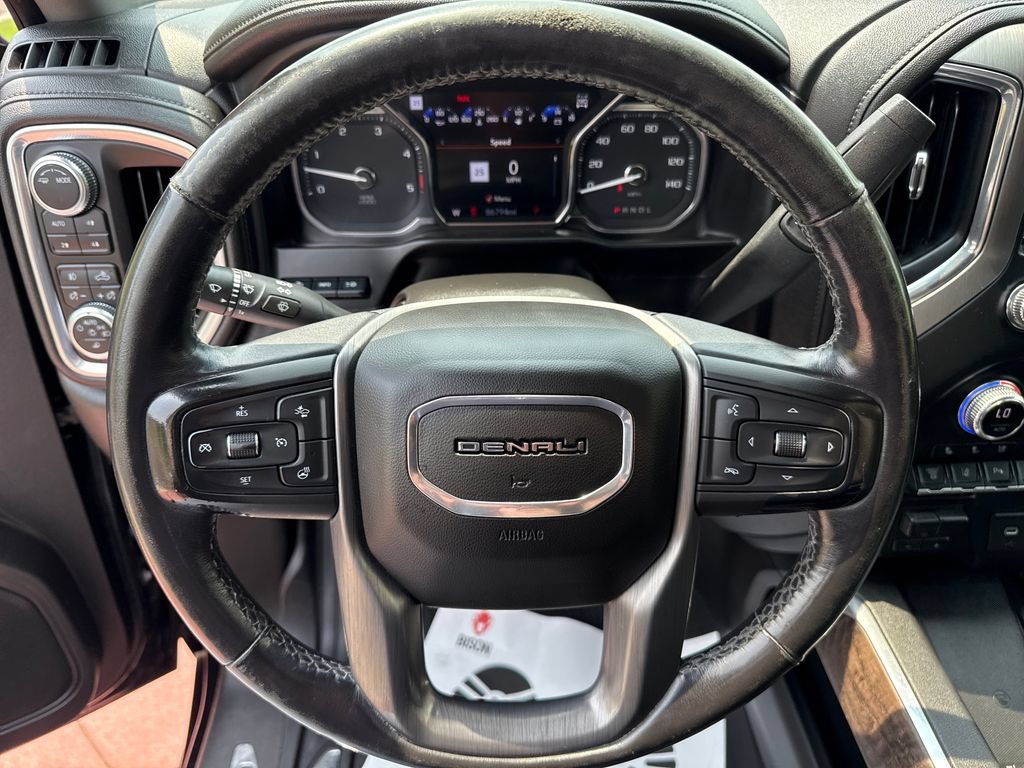 Used 2021 GMC Sierra 2500 Denali w/ Denali Black Diamond Edition AWD/4WD image 13