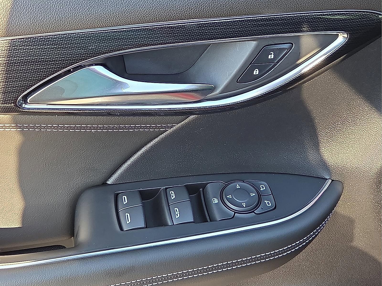Used 2023 Buick Envision Preferred w/ Sport Touring Package AWD/4WD image 13