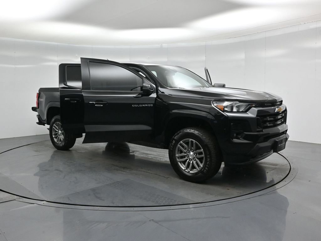 Used 2023 Chevrolet Colorado LT w/ LT Convenience Package image 50