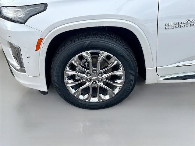 Used 2023 Chevrolet Traverse High Country w/ LPO, Floor Liner Package image 24