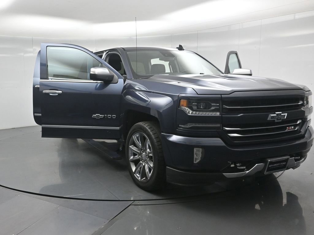 Used 2018 Chevrolet Silverado 1500 LTZ Z71 w/ Centennial Edition image 3