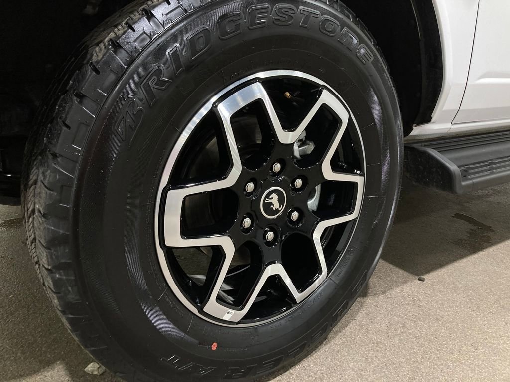 Certified 2025 Ford Bronco Outer Banks image 13