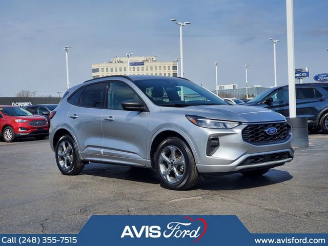 Certified 2023 Ford Escape ST-Line w/ Tech Pack #1 image 6