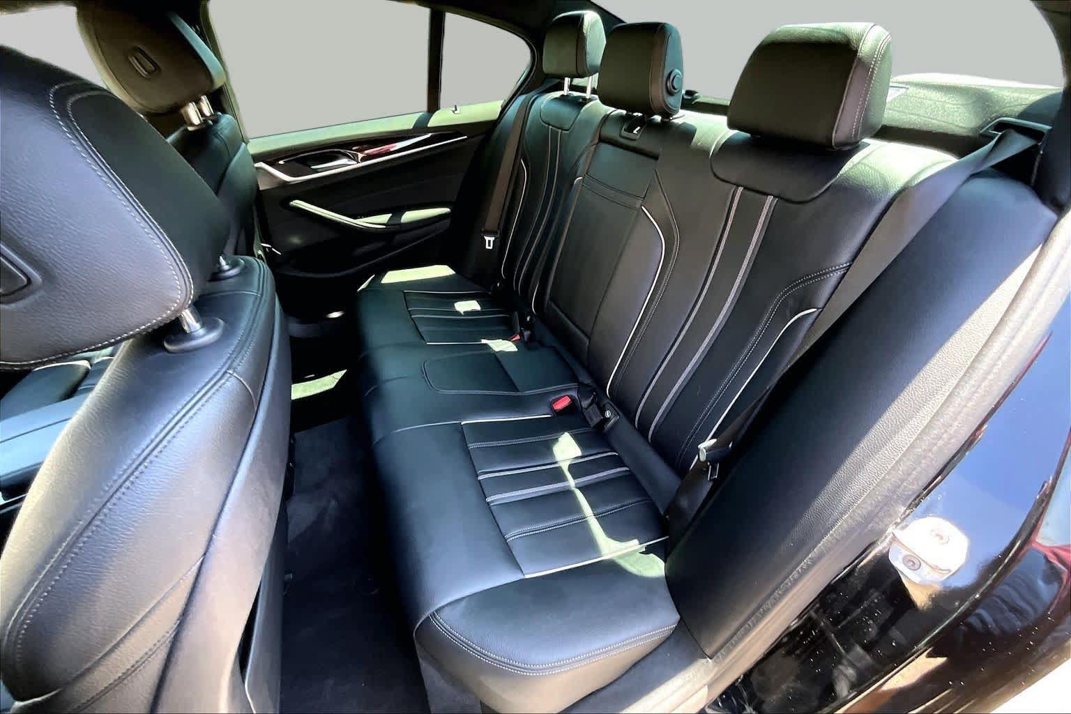 Used 2019 BMW 530i RWD image 21