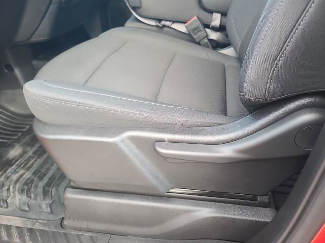 Used 2025 Chevrolet Silverado 1500 W/T w/ WT Value Package image 15