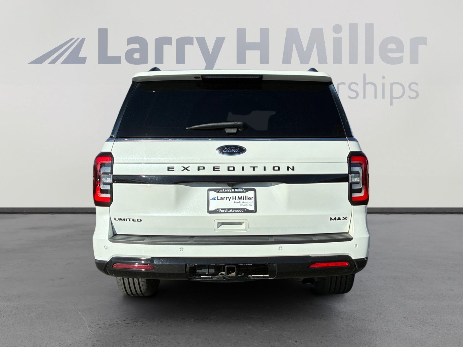 Certified 2022 Ford Expedition Max Limited image 4