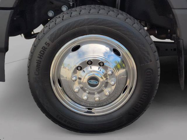 Certified 2024 Ford F550 4x4 Regular Cab Super Duty image 9