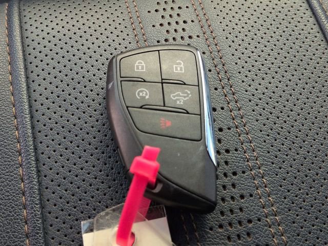 Used 2023 Chevrolet Silverado 1500 High Country image 38