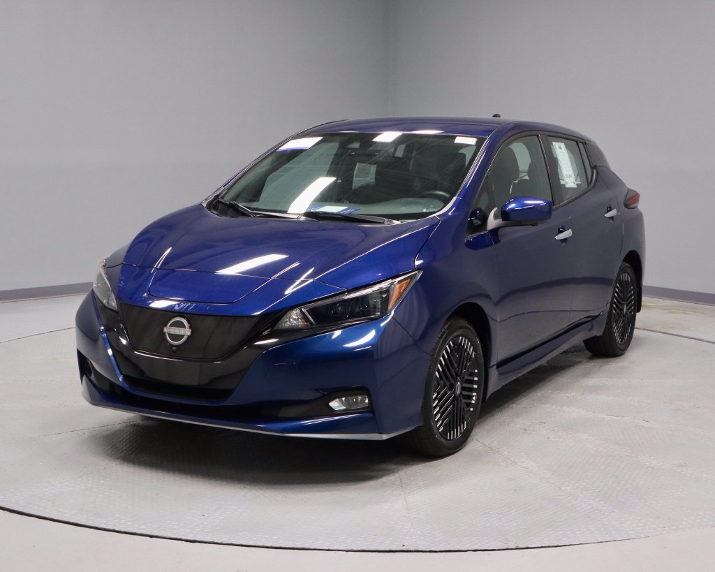 Used 2025 Nissan Leaf SV Plus FWD image 6