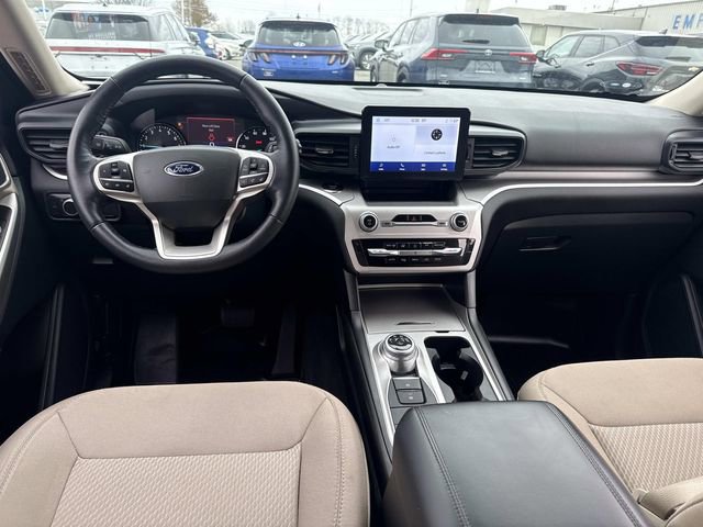 Certified 2022 Ford Explorer XLT w/ Class IV Trailer Tow Package image 19