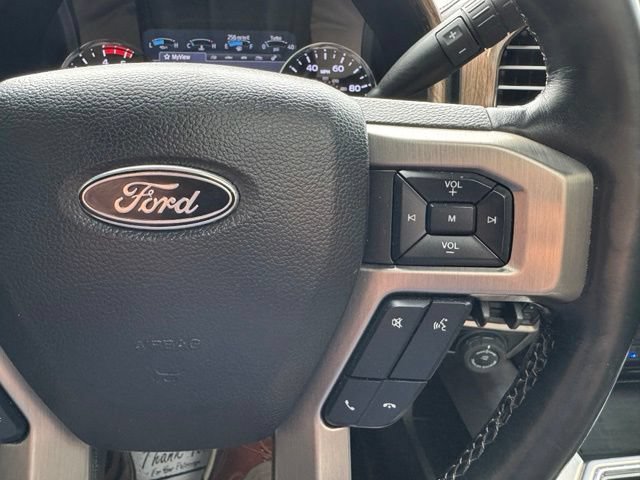 Certified 2021 Ford F250 Platinum w/ FX4 Off-Road Package AWD/4WD image 20