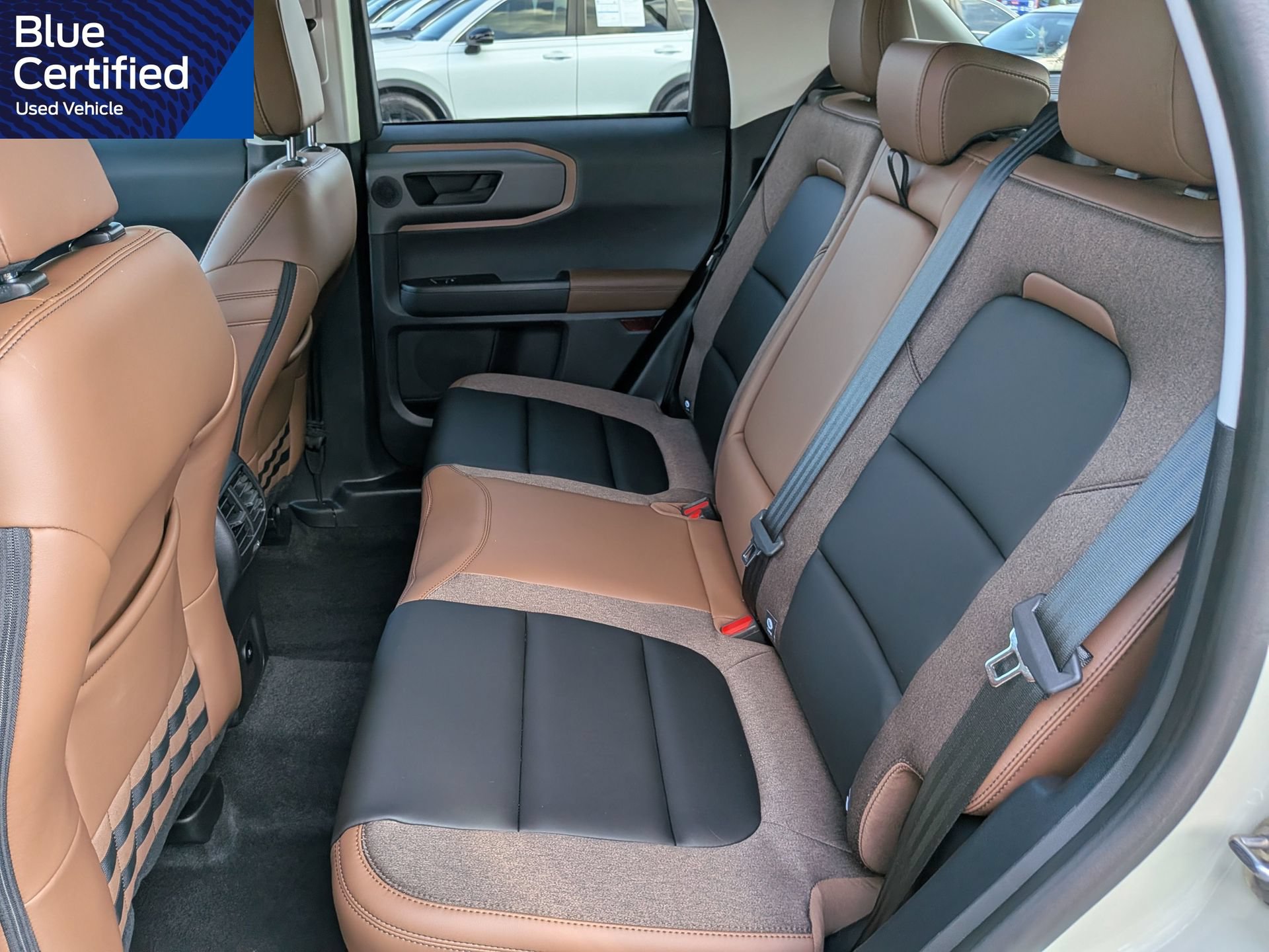 Certified 2025 Ford Bronco Sport Outer Banks w/ Outer Banks Tech Package+ AWD/4WD image 17