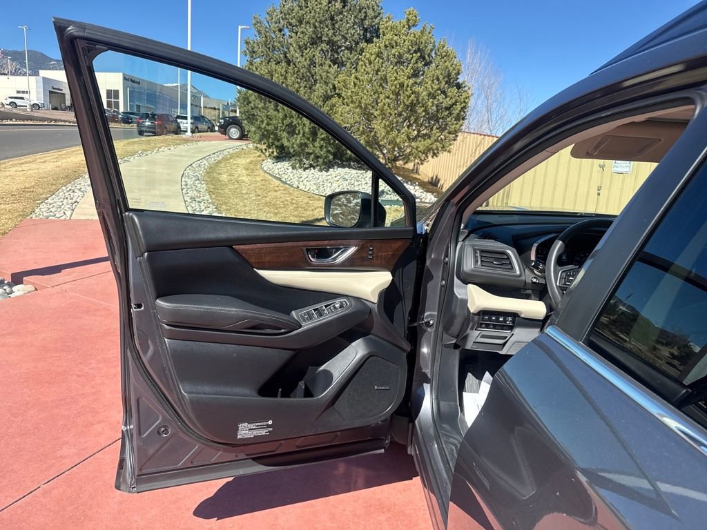 Used 2022 Subaru Ascent Touring w/ Popular Package #2A image 12