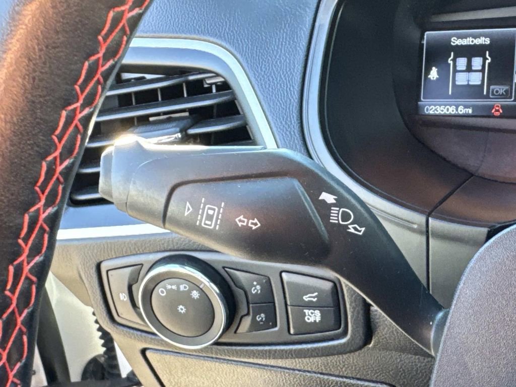 Certified 2023 Ford Edge ST-Line image 28