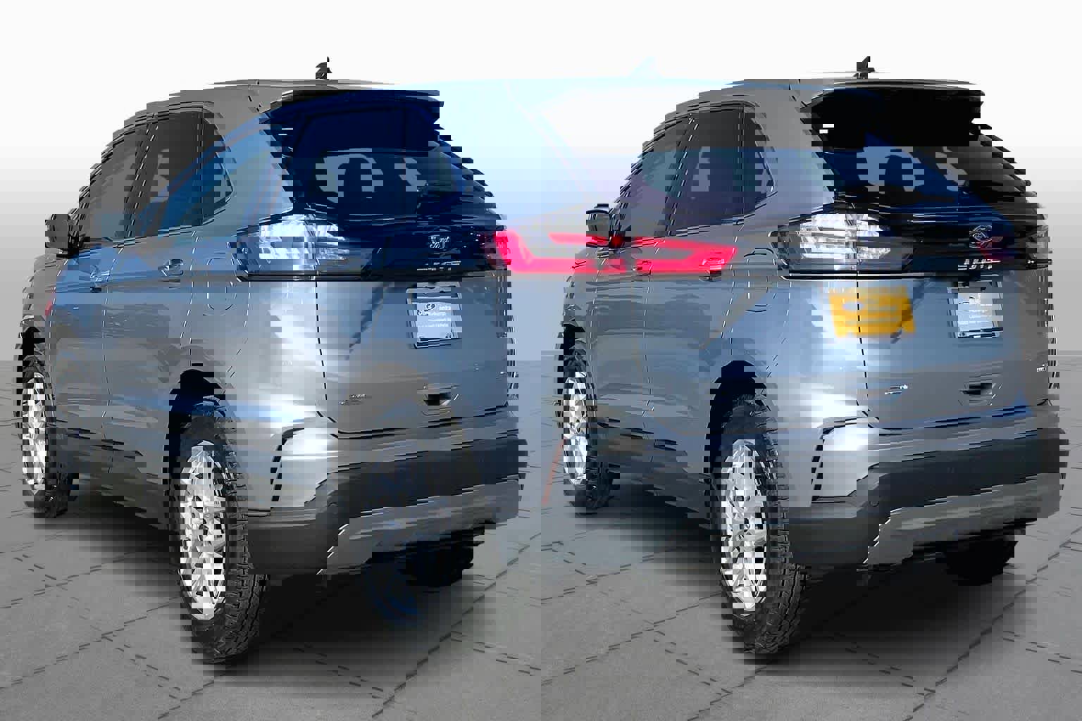 Certified 2024 Ford Edge SEL image 4