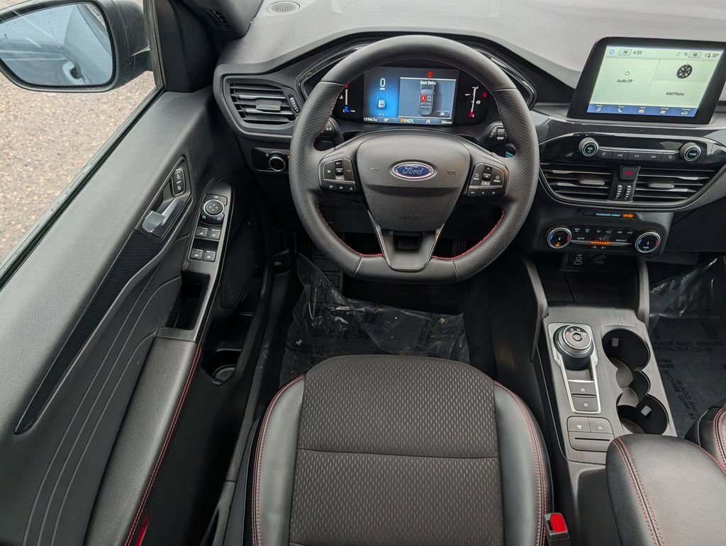 Certified 2025 Ford Escape ST-Line image 12