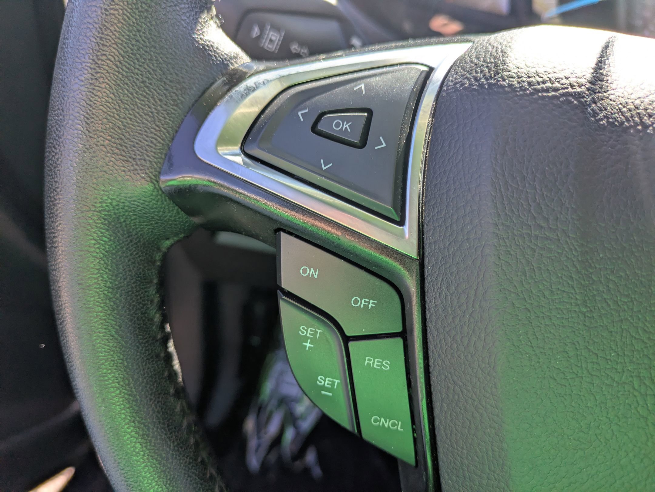 Certified 2024 Ford Edge SEL image 15