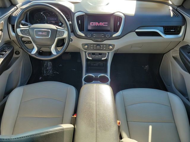 Used 2023 GMC Terrain SLT image 10