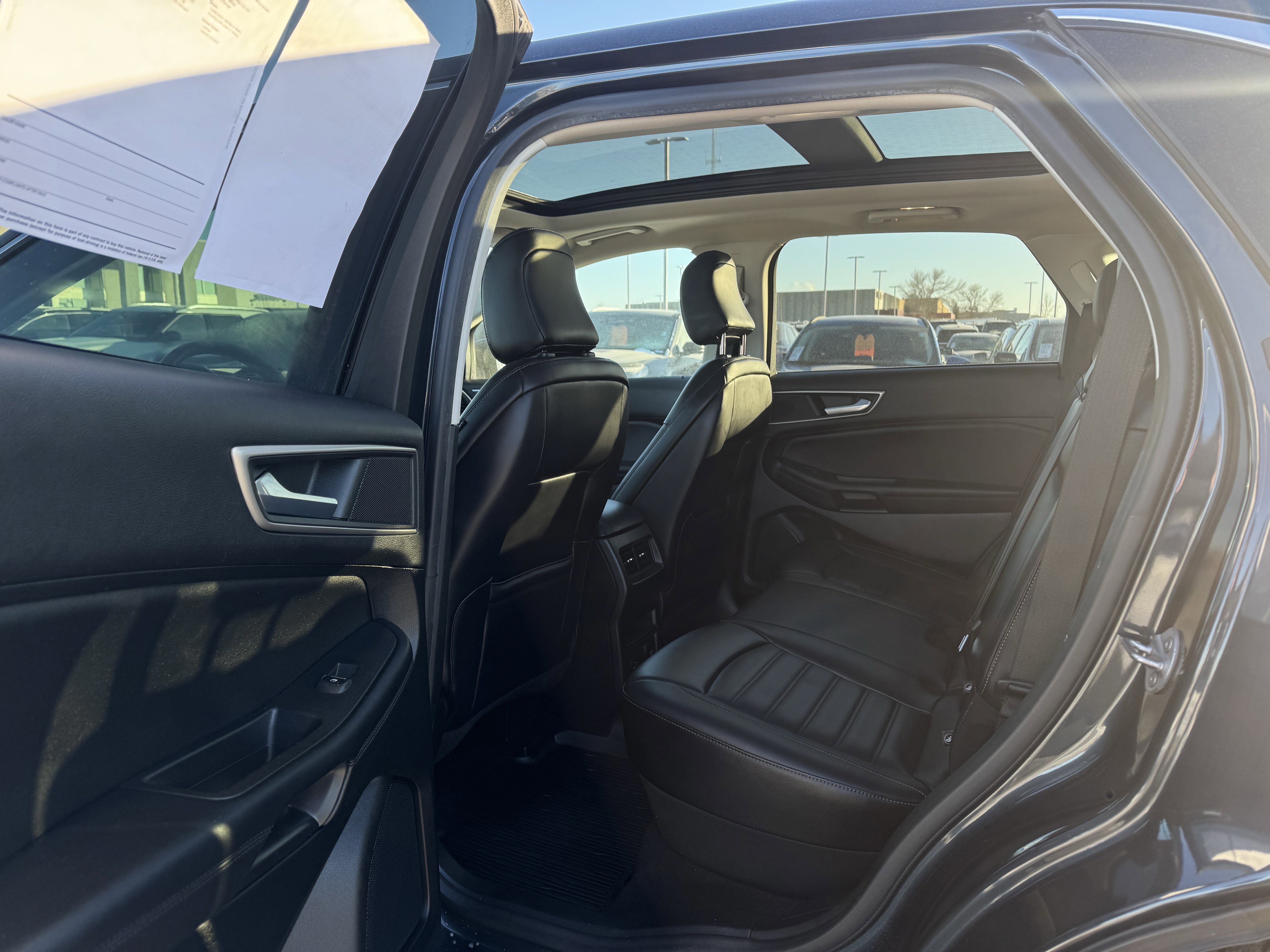 Certified 2022 Ford Edge SEL w/ Convenience Package image 18