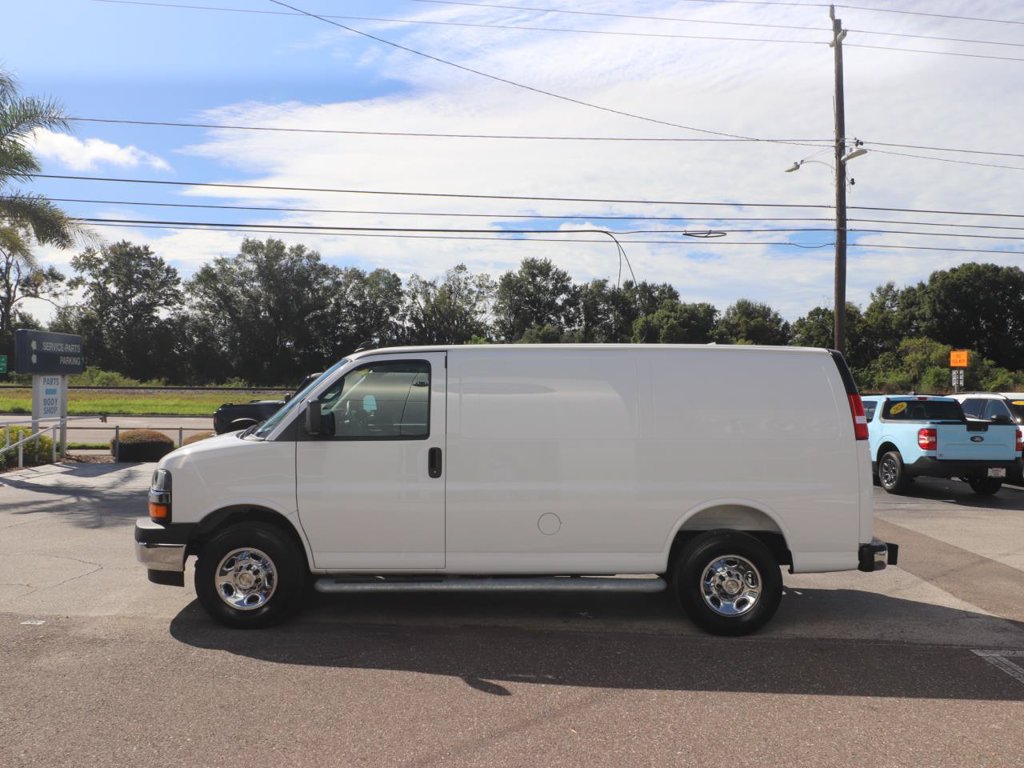 Used 2025 Chevrolet Express 2500 w/ Driver Convenience Package RWD image 8