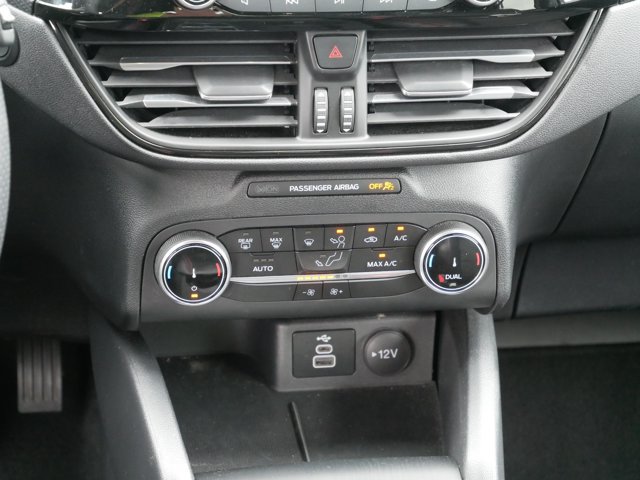 Certified 2025 Ford Escape ST-Line AWD/4WD image 15