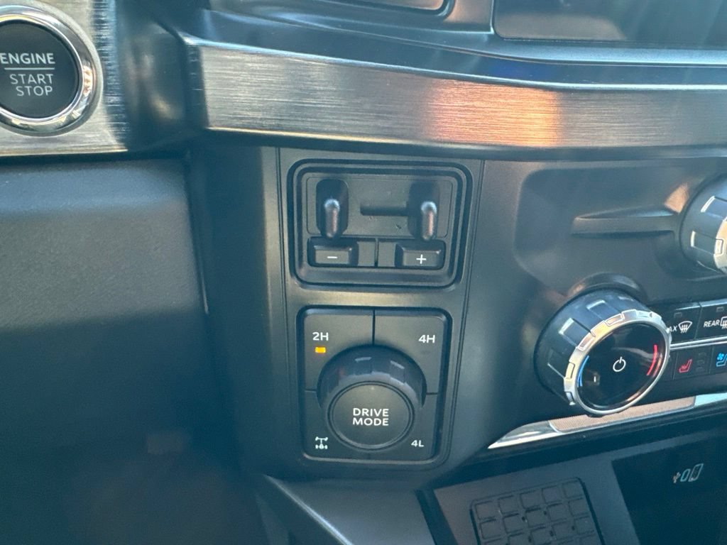 Certified 2024 Ford F350 Lariat w/ Chrome Package AWD/4WD image 9