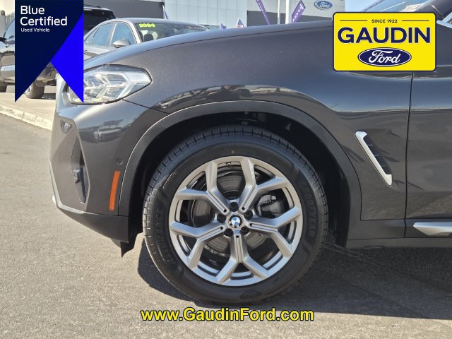 Used 2023 BMW X4 xDrive30i w/ Parking Assistance Package AWD/4WD image 10