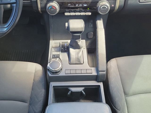 Used 2024 Toyota Tacoma SR AWD/4WD image 15