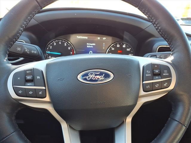 Certified 2023 Ford Explorer XLT w/ Equipment Group 202A image 24