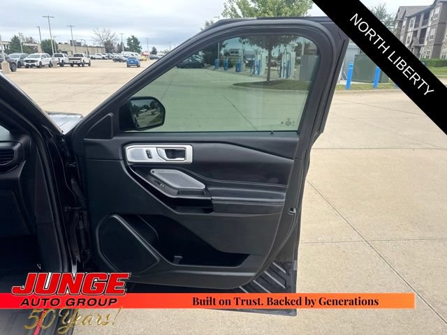 Certified 2023 Ford Explorer ST w/ Technology Package AWD/4WD image 12