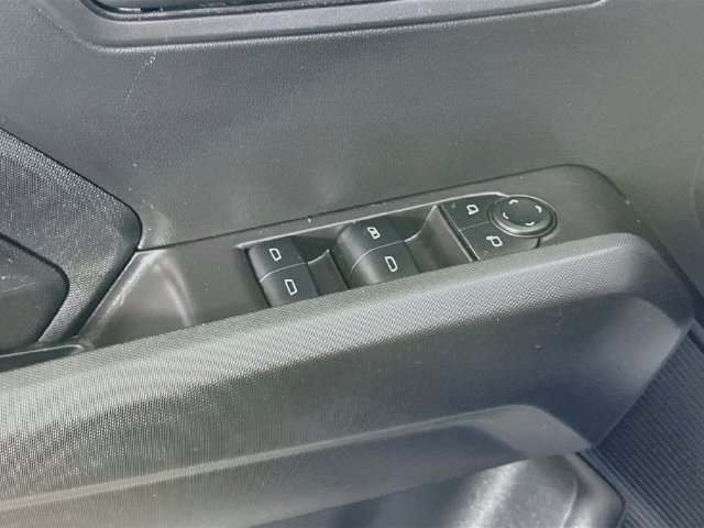 Used 2025 Chevrolet Colorado Trail Boss AWD/4WD image 24