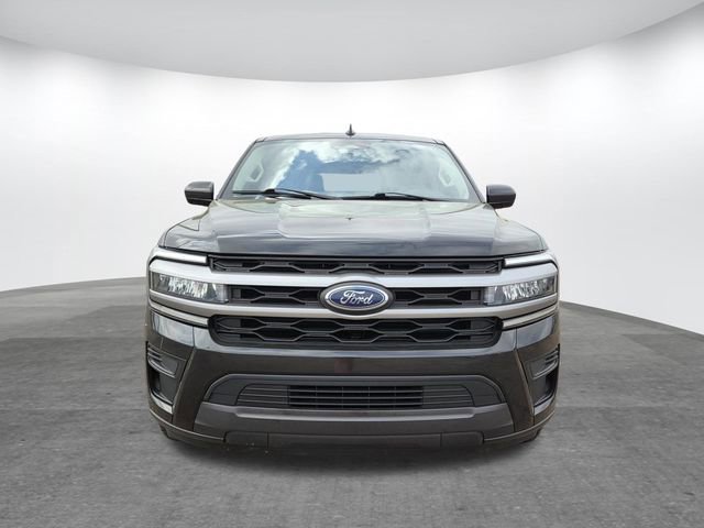 Certified 2023 Ford Expedition XLT image 2