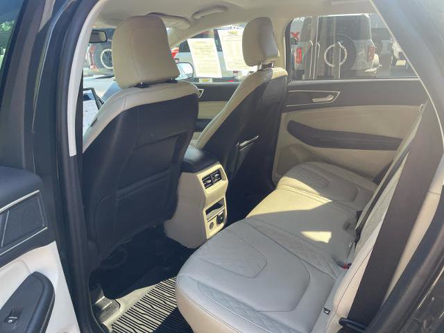 Certified 2024 Ford Edge Titanium w/ Class II Trailer Tow Package image 11