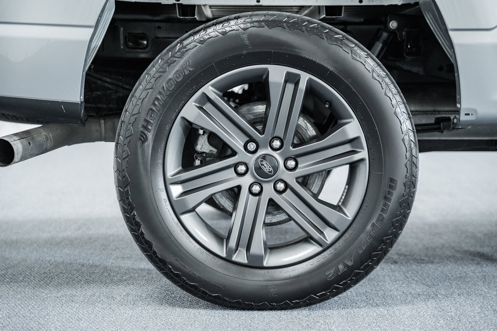 Certified 2023 Ford F150 Lariat w/ Equipment Group 502A High image 19