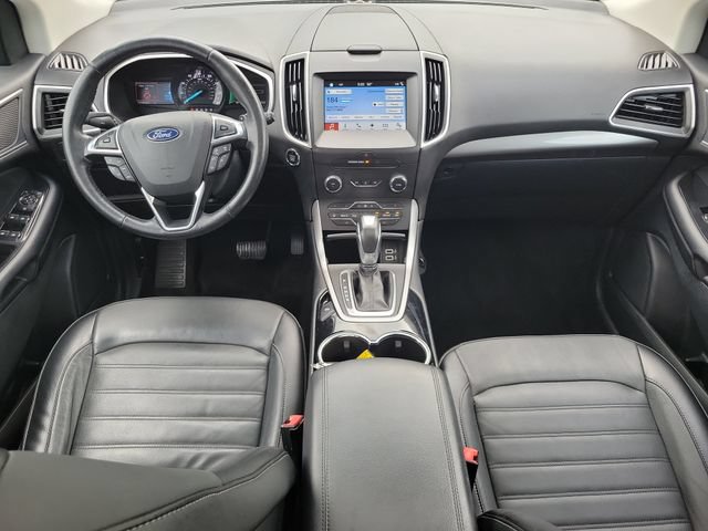 Certified 2018 Ford Edge SEL w/ Equipment Group 201A AWD/4WD image 30
