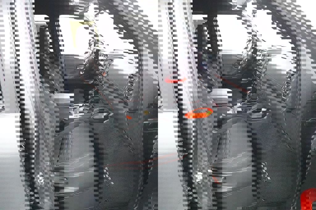 Used 2023 Nissan Frontier PRO-4X w/ Pro Convenience Package image 33