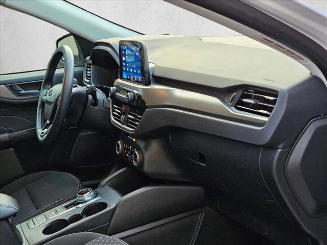 Certified 2024 Ford Escape Active AWD/4WD image 19