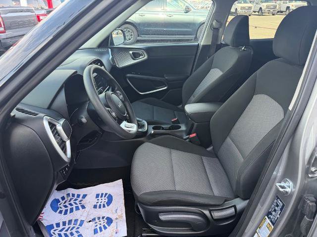 Used 2024 Kia Soul LX w/ Option Group 015 FWD image 9