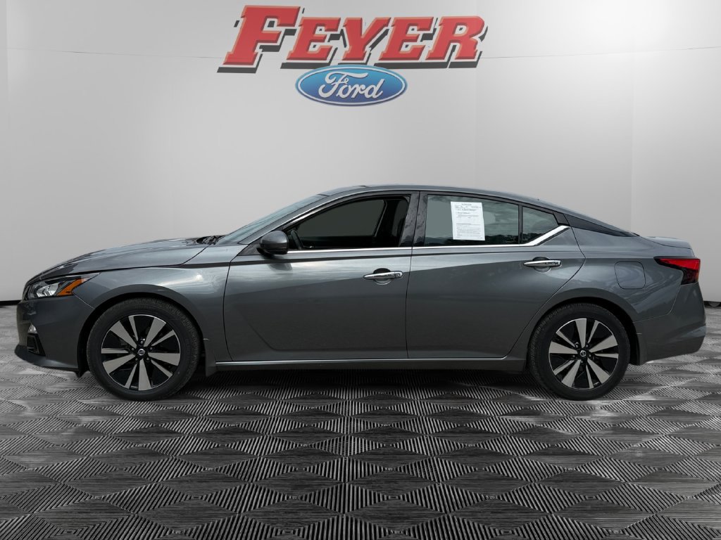Used 2021 Nissan Altima 2.5 SL FWD image 2