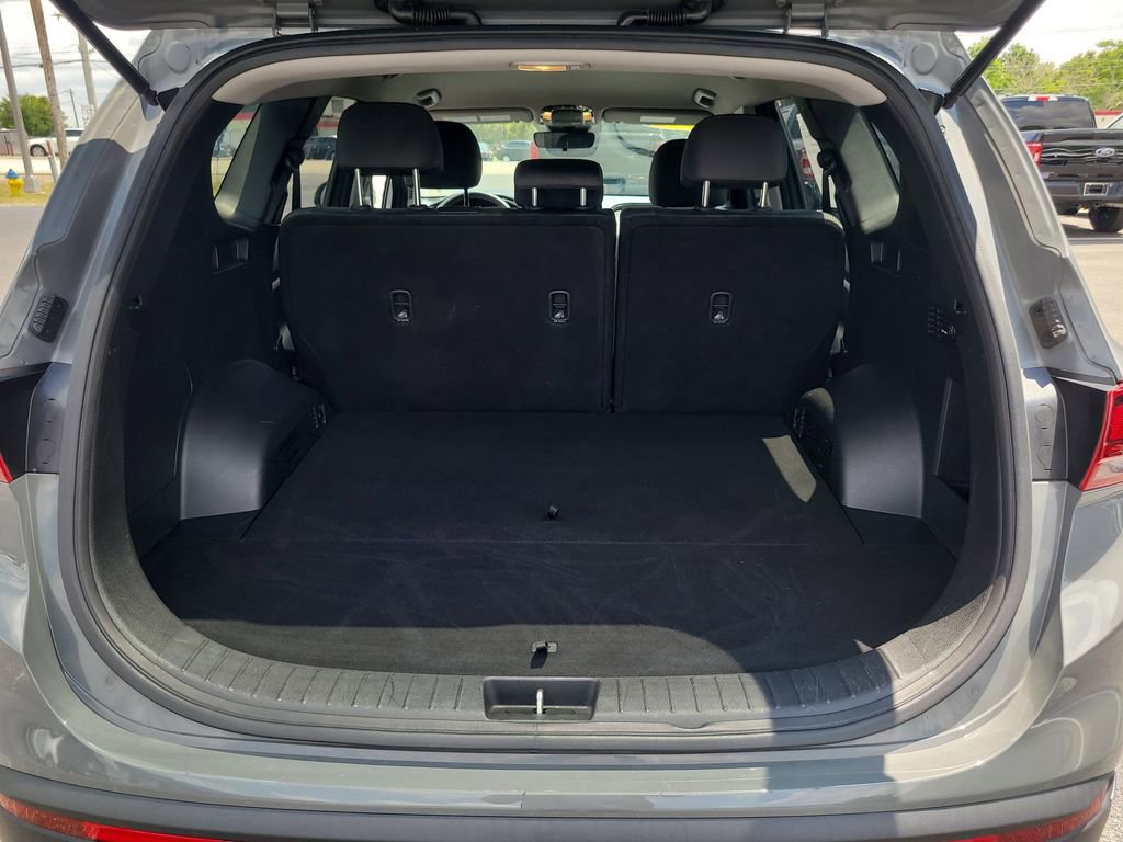Used 2022 Hyundai Santa Fe SEL FWD image 7