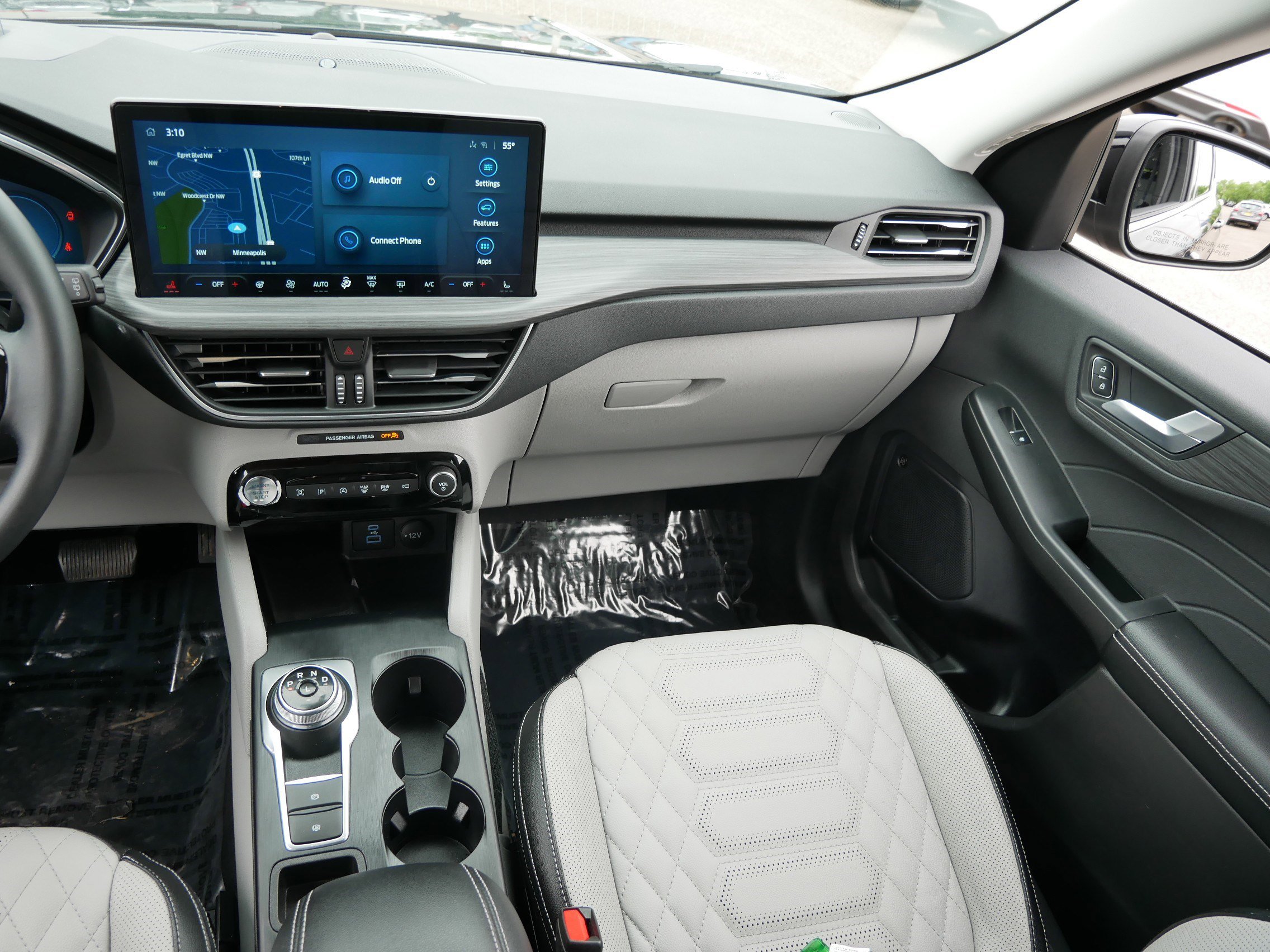 Certified 2023 Ford Escape Platinum w/ Premium Technology Package AWD/4WD image 11