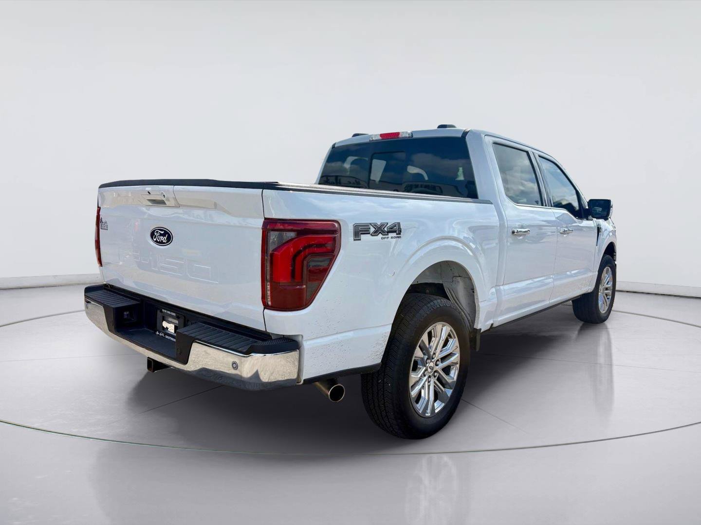 Certified 2025 Ford F150 Lariat w/ Equipment Group 501A Mid AWD/4WD image 3