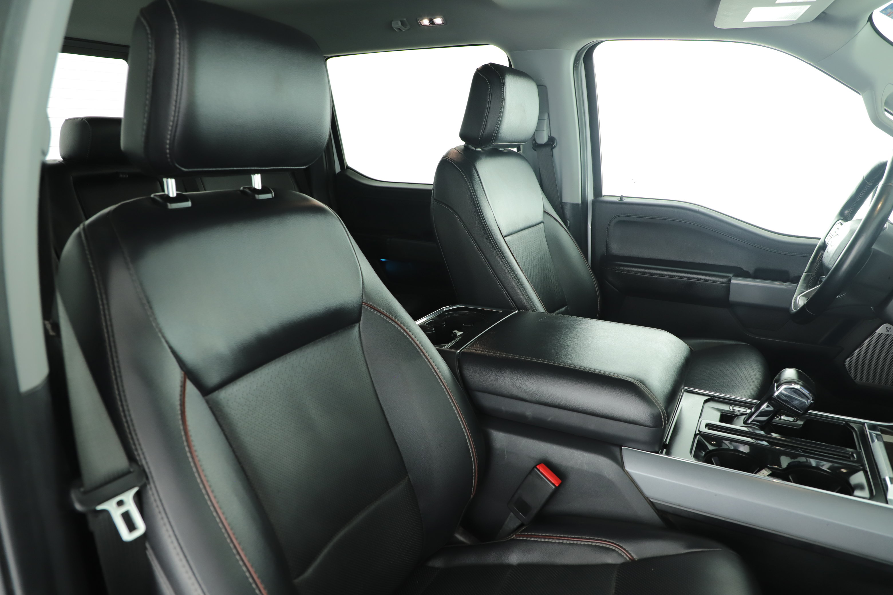 Certified 2023 Ford F150 Lariat AWD/4WD image 9