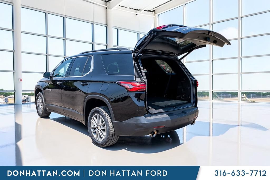 Used 2023 Chevrolet Traverse LT AWD/4WD image 31