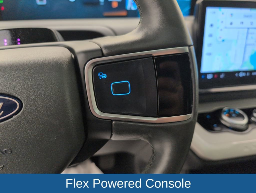 Certified 2025 Ford Expedition Active image 45